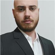 Laureato in ingegneria impartisce lezioni di matematica a ragazzi di scuole elementari e medie